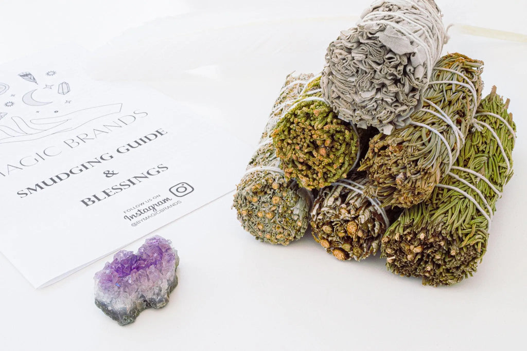 Kit De Limpieza De Salvia, Amatista, Palo Santo Y Hierbas Curativas