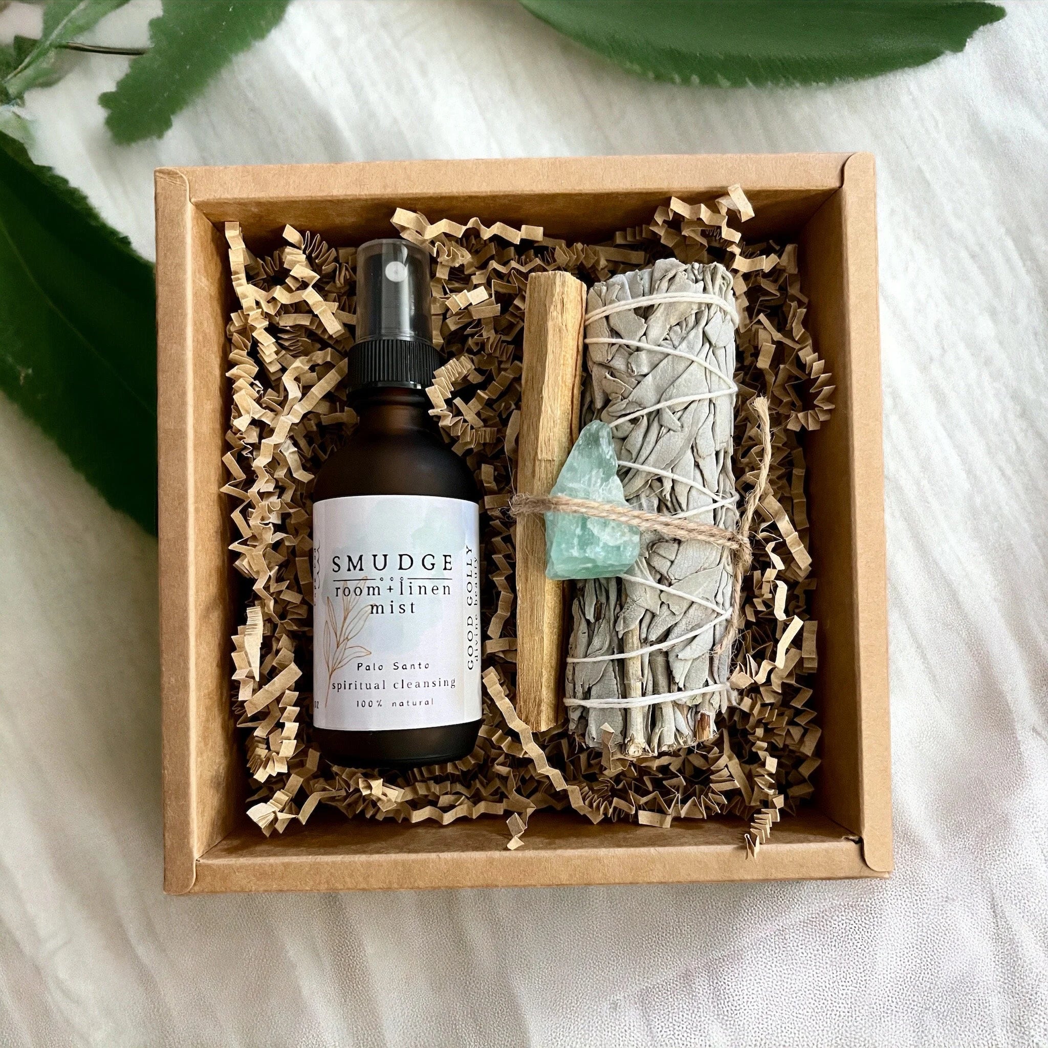Kit De Limpieza Con Salvia: Manojo De Salvia Blanca, Palo Santo Y Cristal De Aventurina Verde